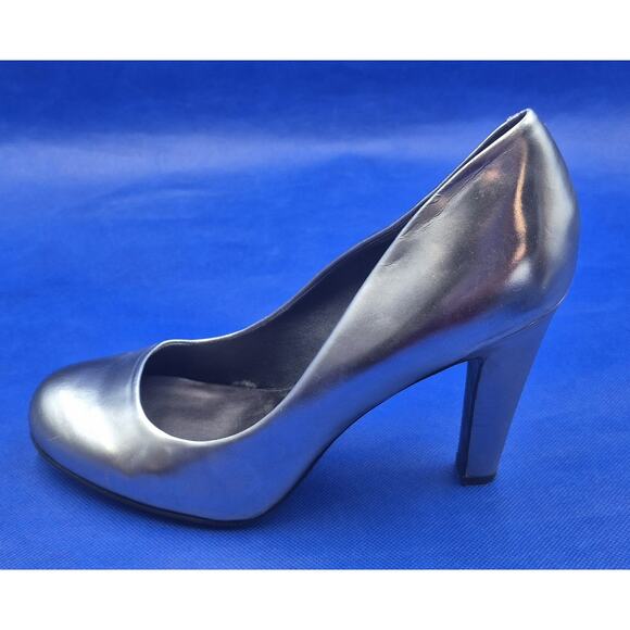 Jessica Simpson Silver Closed Toe Stiletto Heels 10B/40 Sleek & Sexy! - Picture 5 of 11